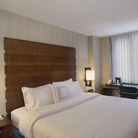 Fairfield Inn & Suites By Marriott New York Manhattan/Fifth Avenue Экстерьер фото