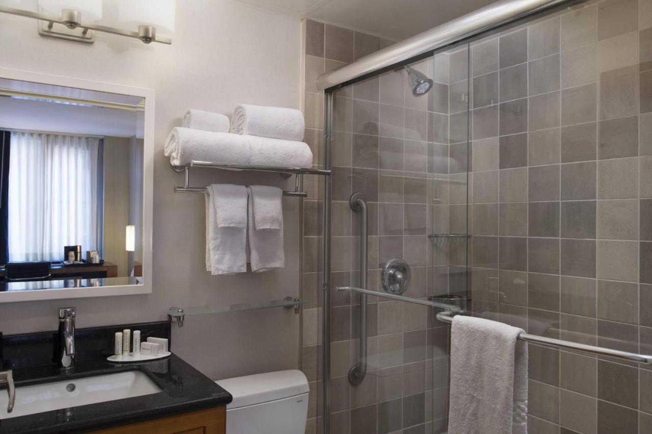 Fairfield Inn & Suites By Marriott New York Manhattan/Fifth Avenue Экстерьер фото