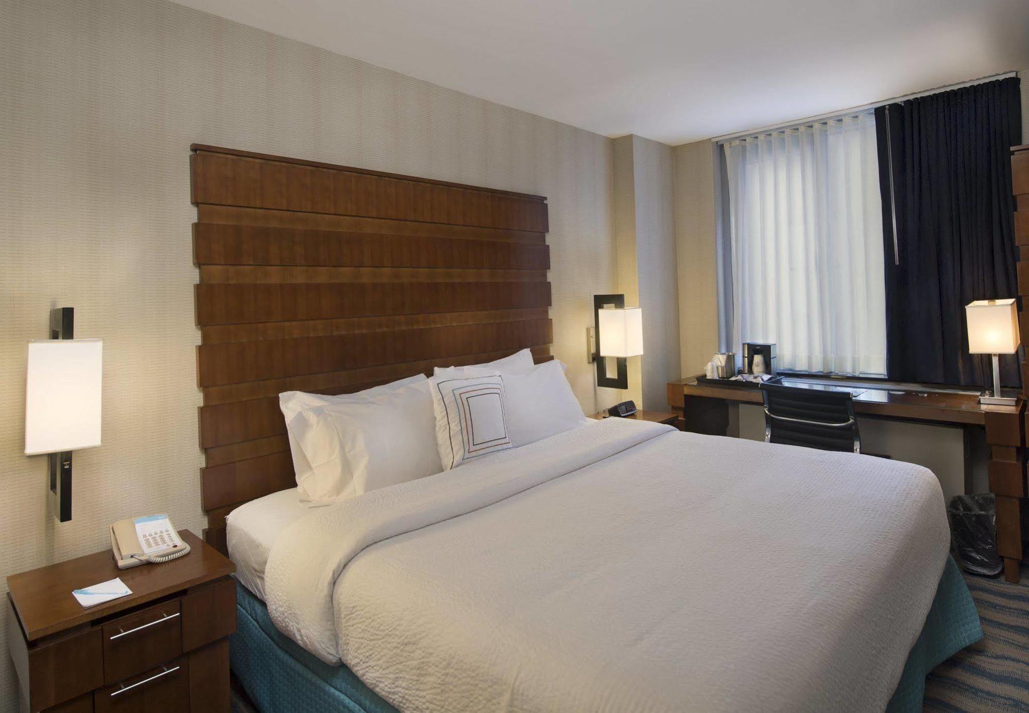 Fairfield Inn & Suites By Marriott New York Manhattan/Fifth Avenue Экстерьер фото