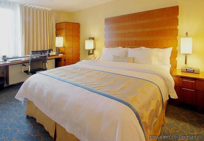 Fairfield Inn & Suites By Marriott New York Manhattan/Fifth Avenue Экстерьер фото